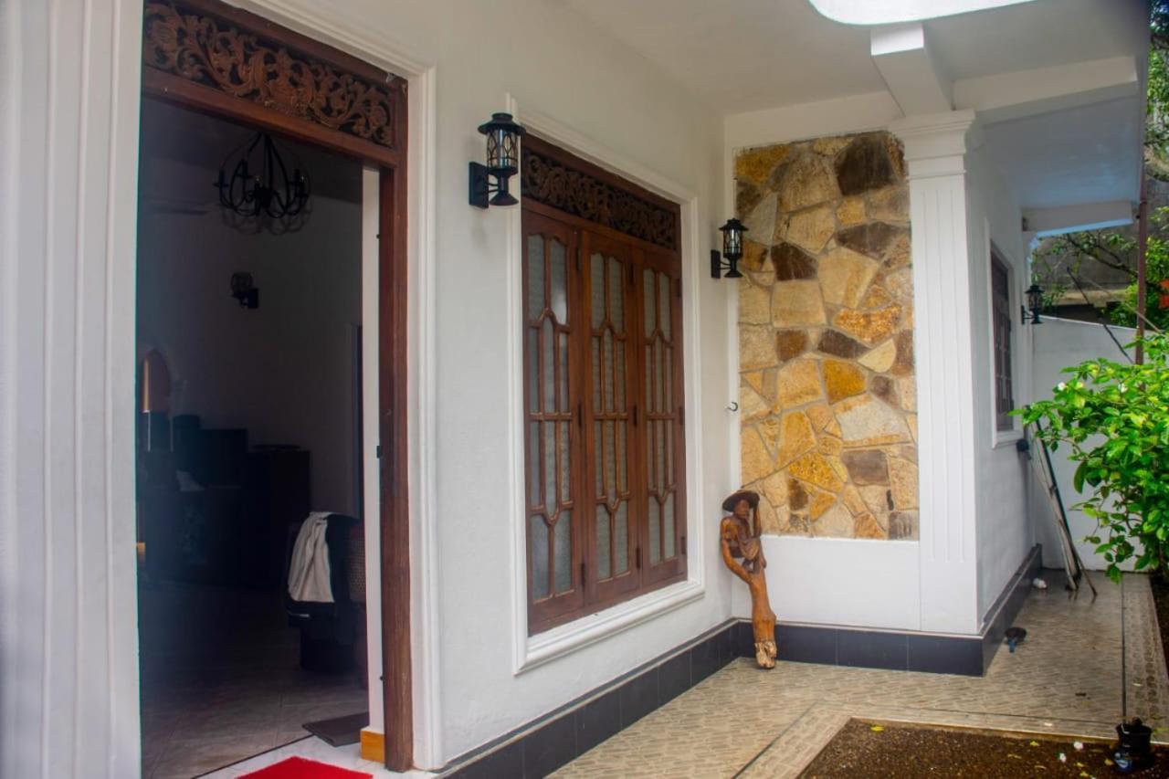 Winsi Villa Unawatuna Exterior photo